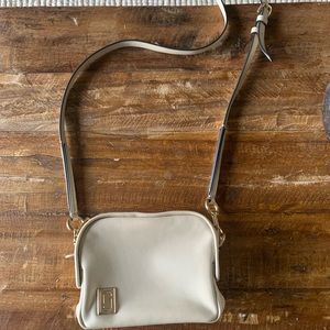 Marc Jacobs leather purse